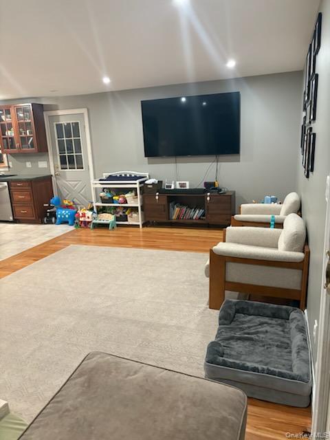 #7 photo, 255 Cedar Avenue, Patchogue , NY 11772