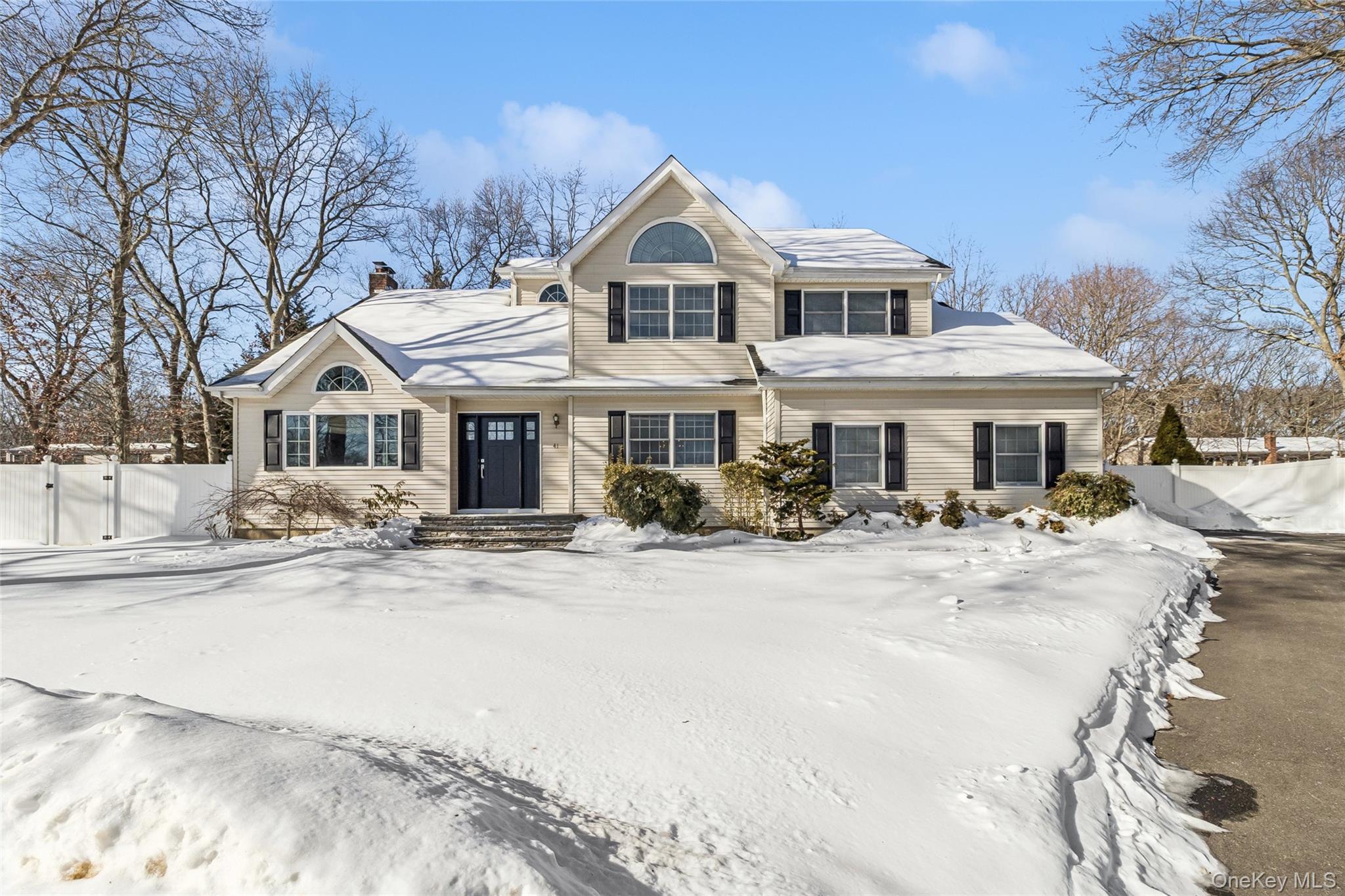 #3 photo, 41 Locust Drive, 롱 아일랜드 Nesconset , NY 11767