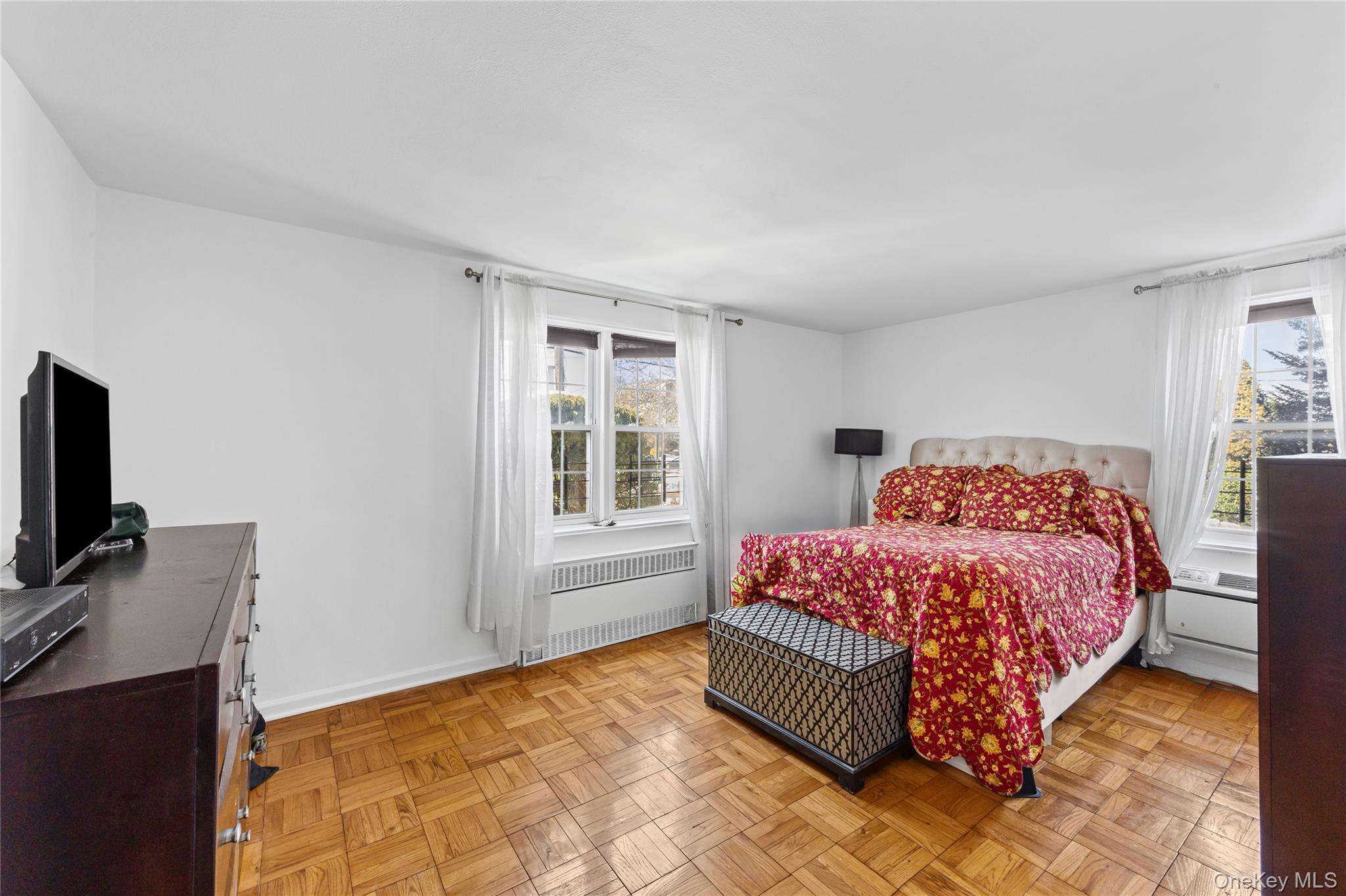 #17 photo, 70 North Grove, Freeport , NY 11520