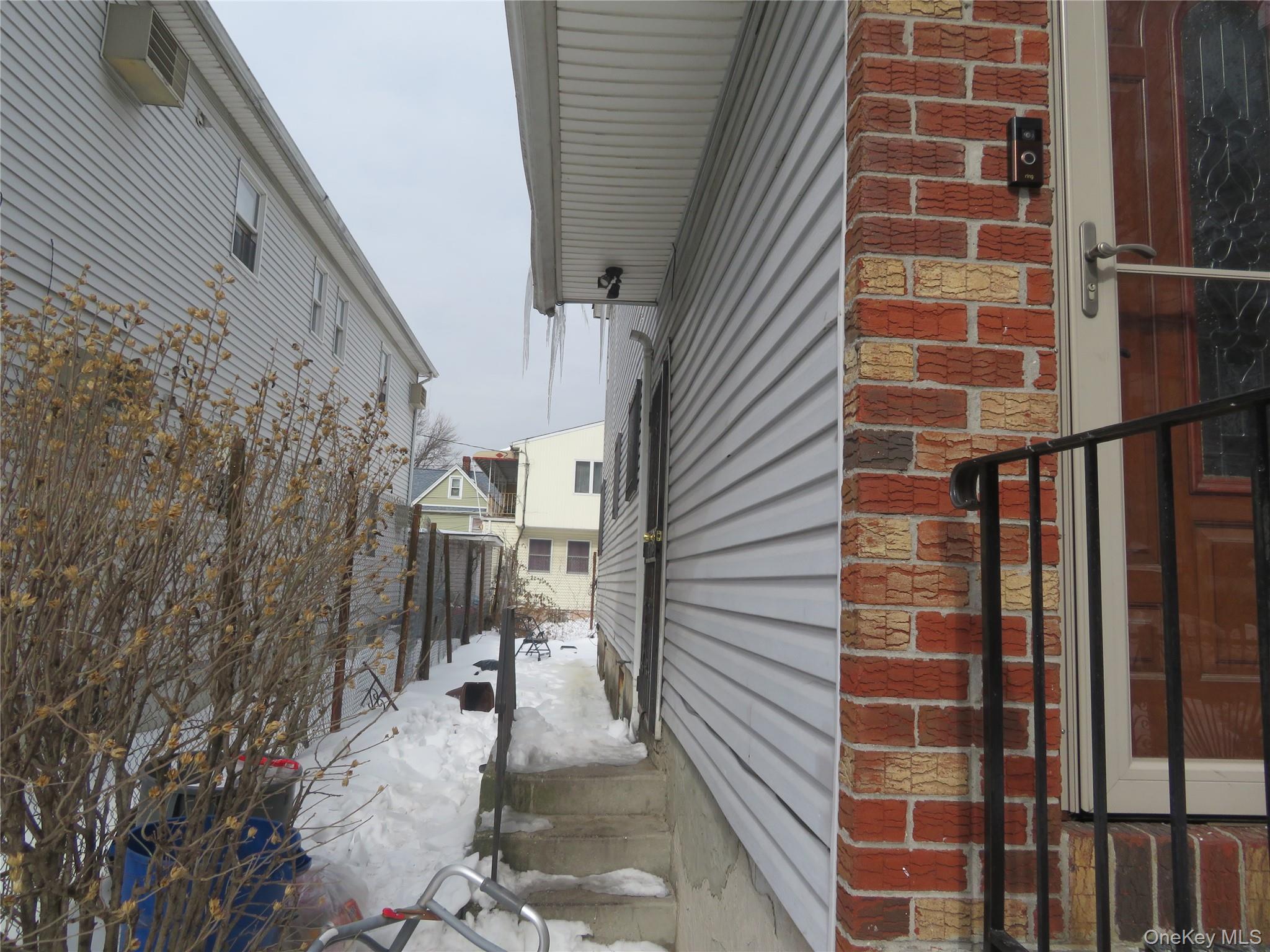 #4 photo, 14207 135th Avenue, クイーンズ区 Jamaica , NY 11436