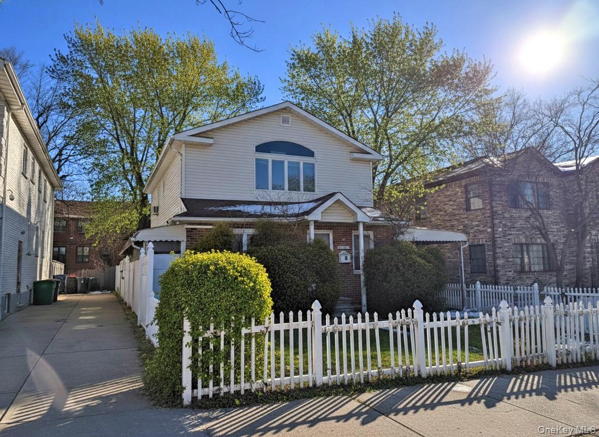 #13 photo, 24580 61st Avenue, クイーンズ区 Little Neck , NY 11362