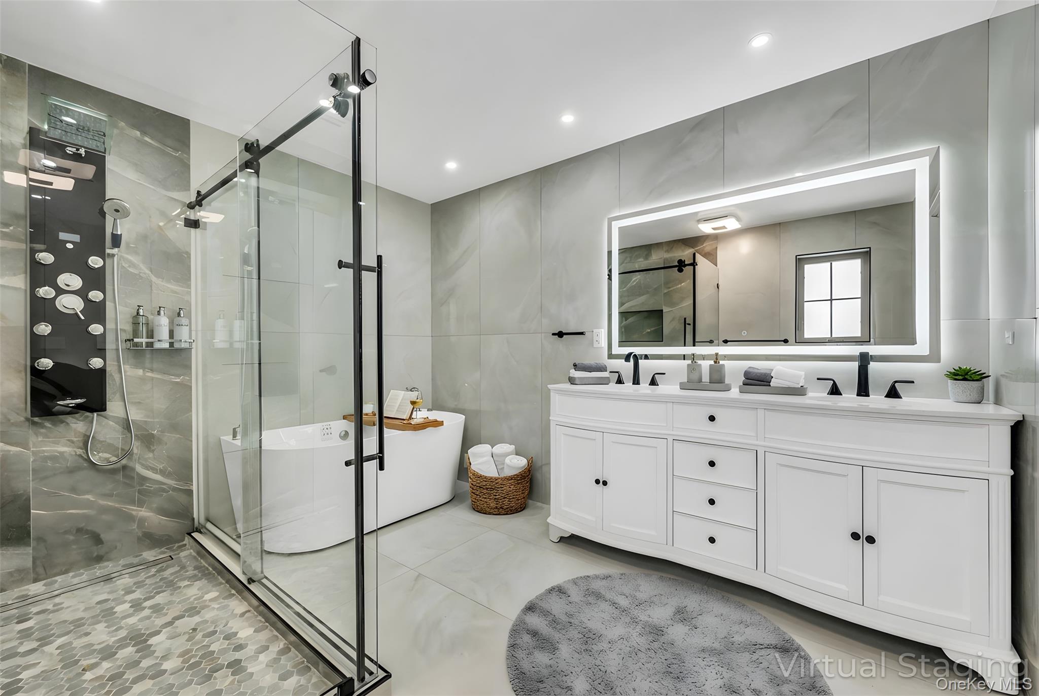 #8 photo, 2481 Putnam Drive, ナッソー郡 East Meadow , NY 11554