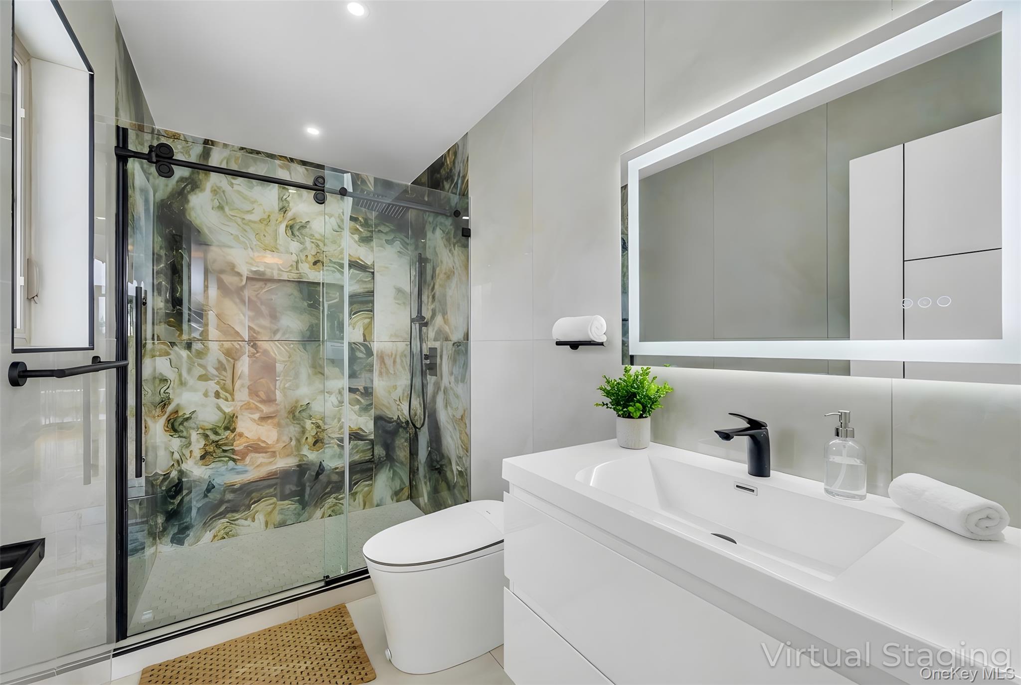 #9 photo, 2481 Putnam Drive, ナッソー郡 East Meadow , NY 11554