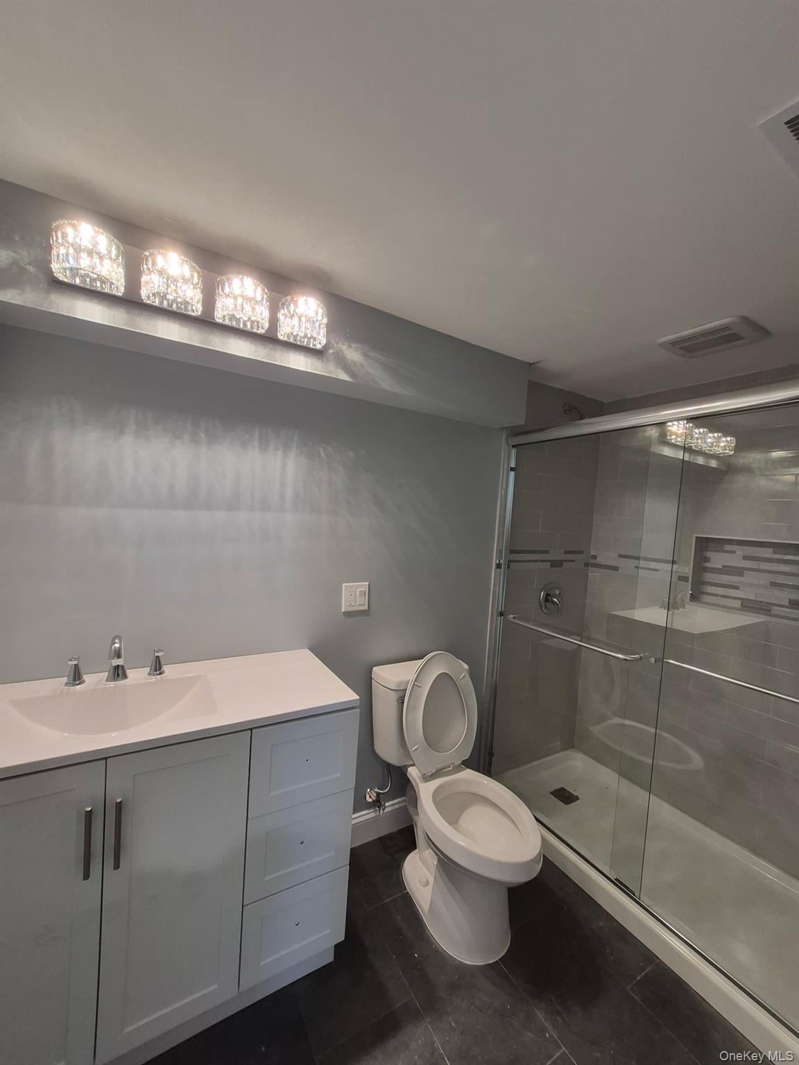 #7 photo, 1550 N Gardiner Drive, サフォーク郡 Bay Shore , NY 11706