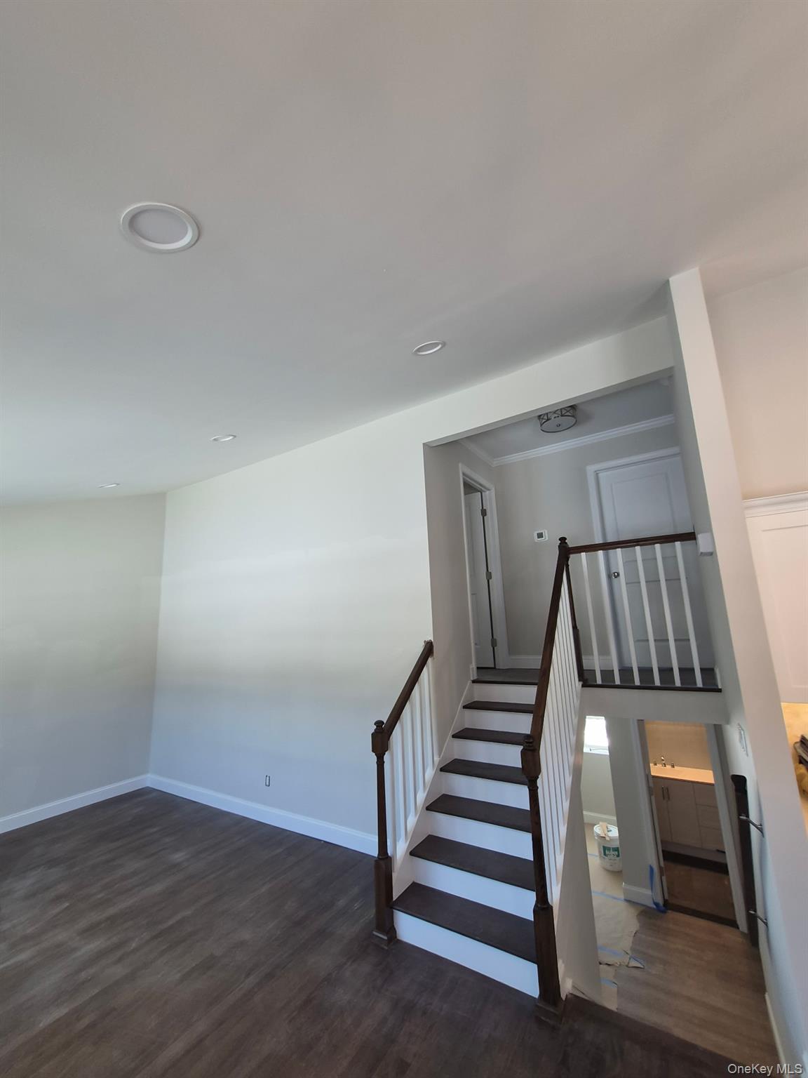 #8 photo, 1550 N Gardiner Drive, サフォーク郡 Bay Shore , NY 11706