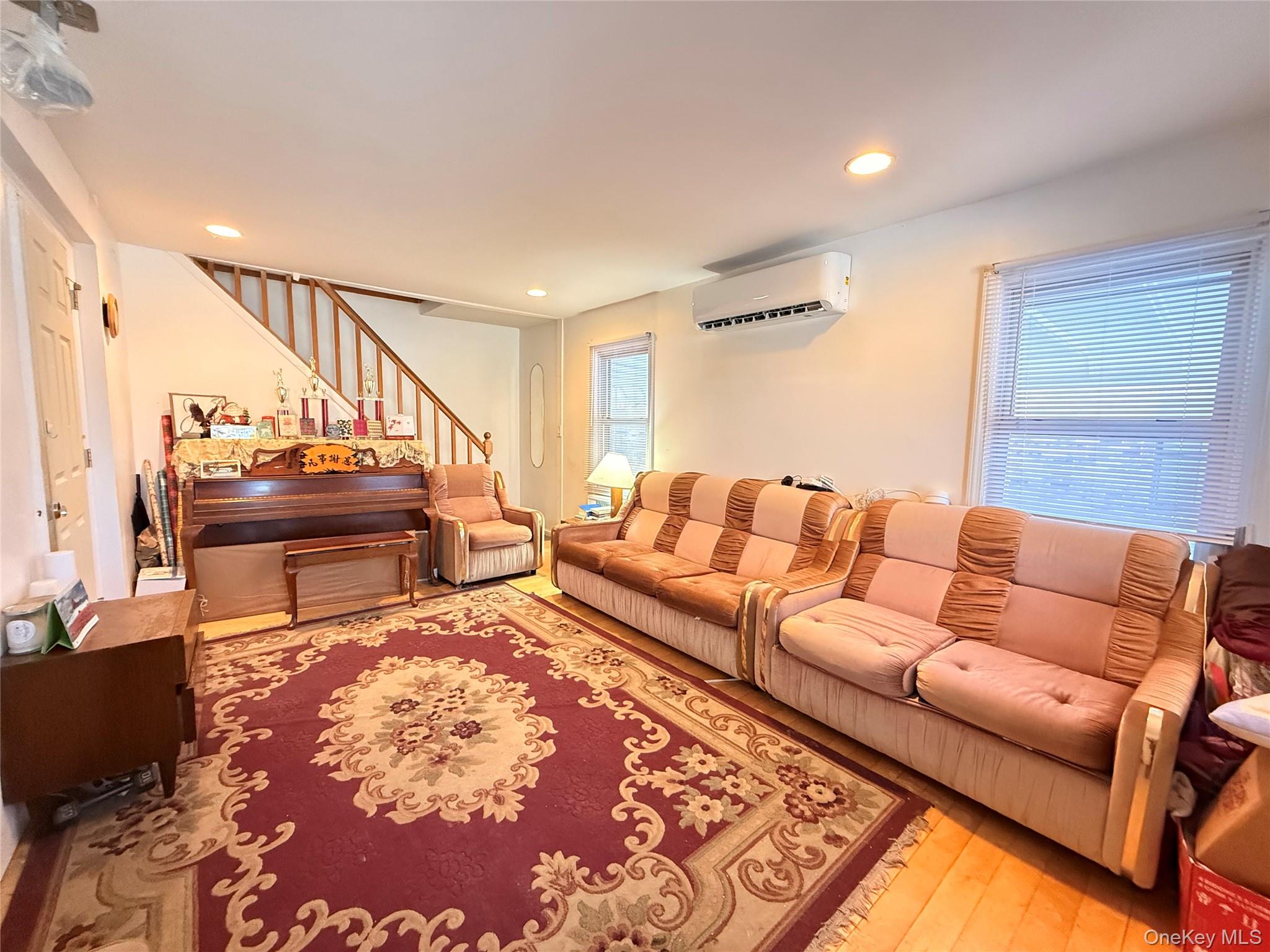 #2 photo, 24580 61st Avenue, クイーンズ区 Little Neck , NY 11362