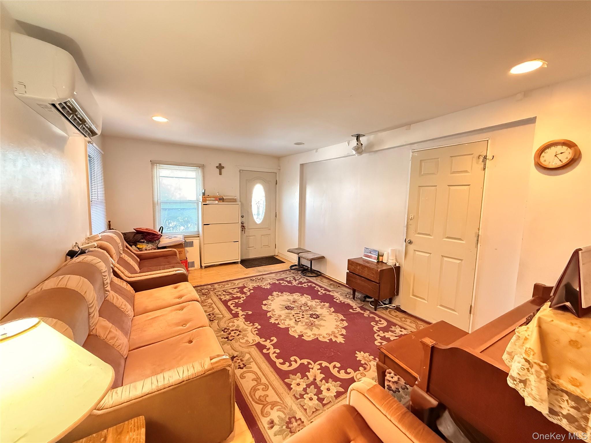 #3 photo, 24580 61st Avenue, クイーンズ区 Little Neck , NY 11362