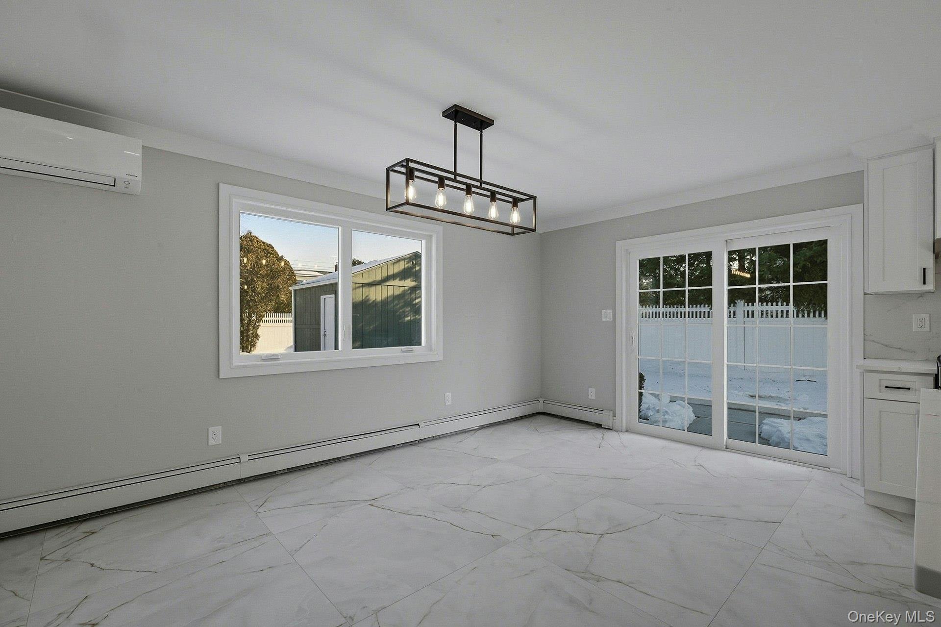 #17 photo, 73 Wolcott Road, ナッソー郡 Levittown , NY 11756