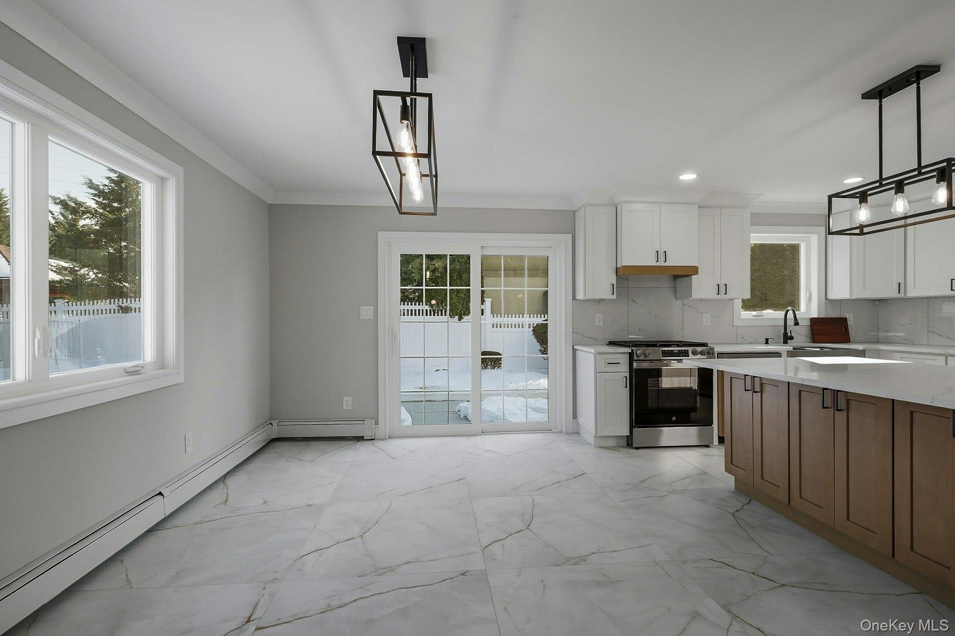 #19 photo, 73 Wolcott Road, ナッソー郡 Levittown , NY 11756