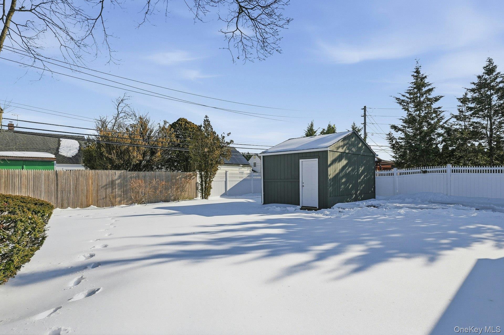 #5 photo, 73 Wolcott Road, ナッソー郡 Levittown , NY 11756