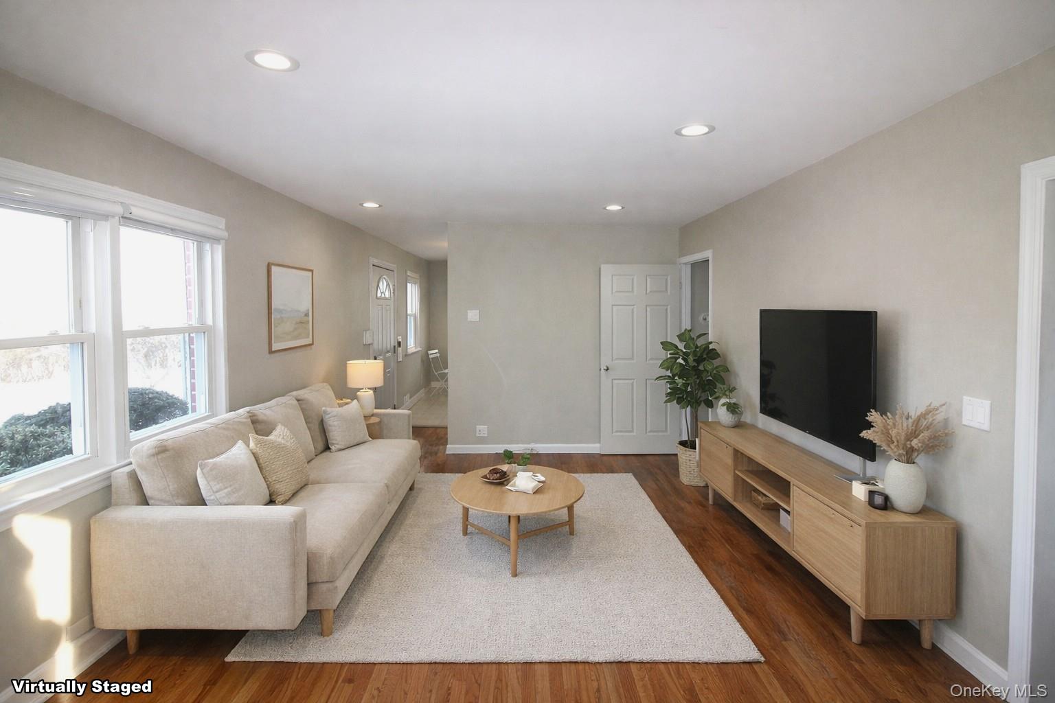 #15 photo, 1 Pine Place, ナッソー郡 Glen Cove , NY 11542