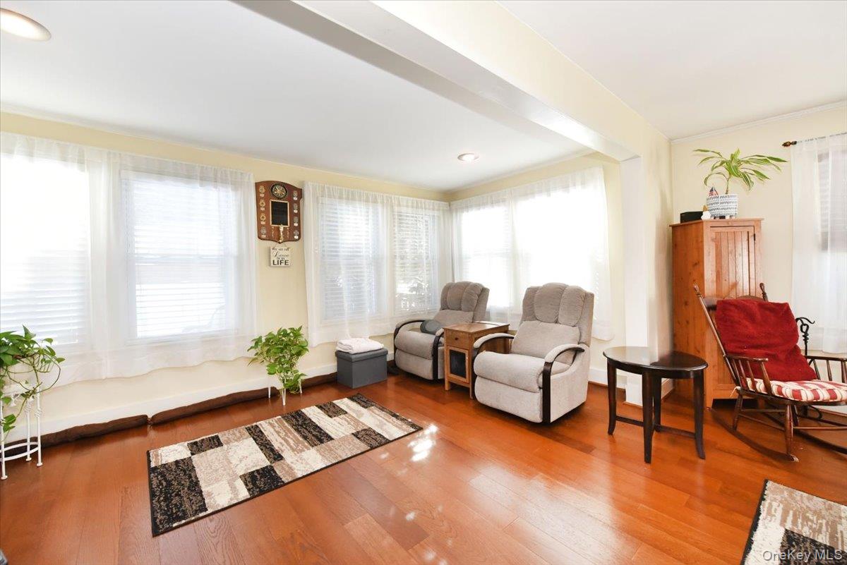 #11 photo, 458 Pennsylvania Avenue, Нассау ‖ Williston Park , NY 11596