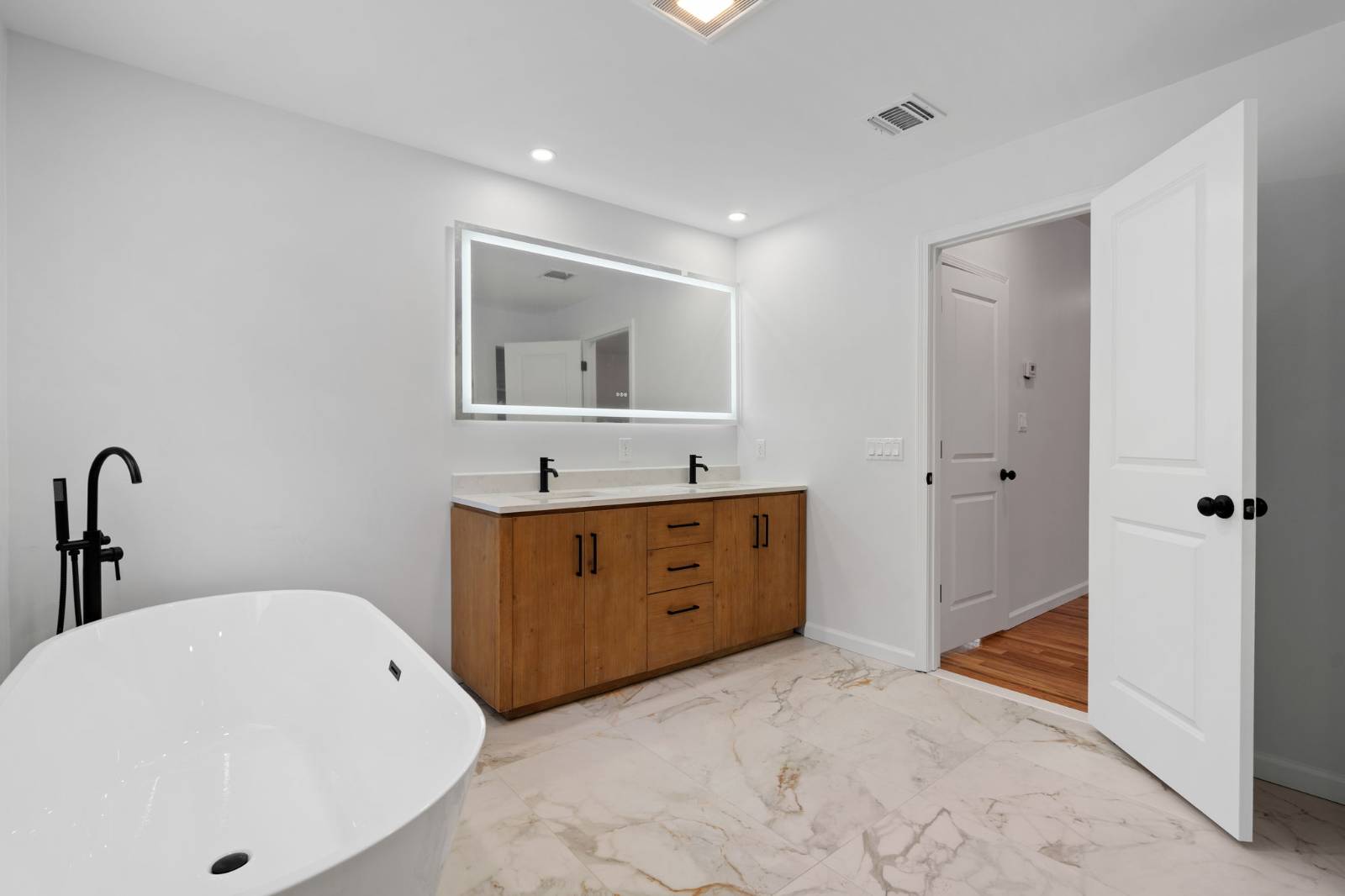 #27 photo, 30 Northern Ave, Walden , NY 12586