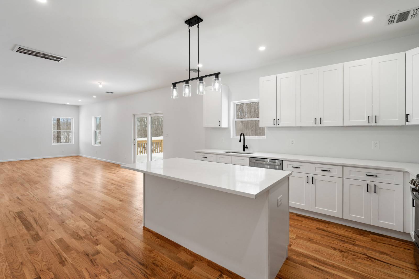 #6 photo, 30 Northern Ave, Walden , NY 12586