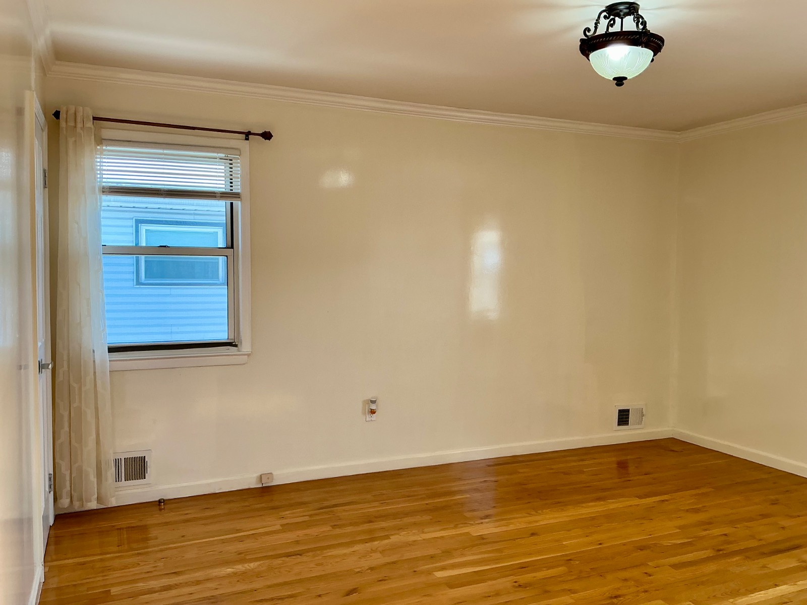 #13 photo, 306 Jefferson Ave, #1, 스태튼 섬 Staten Island , NY 10306