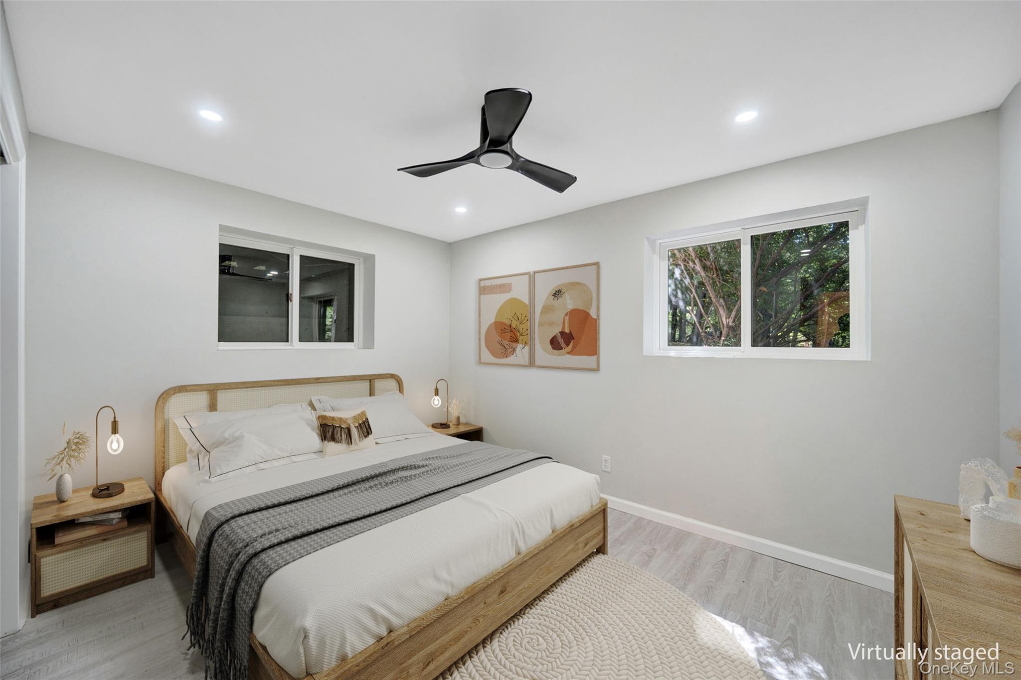 #18 photo, 644 Bread And Cheese Hollow Road, 롱 아일랜드 Northport , NY 11768