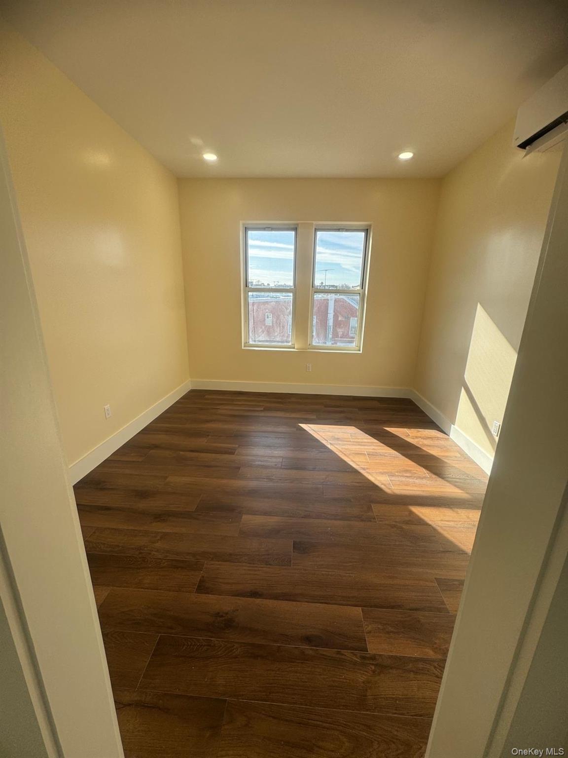 #10 photo, 9104 43rd Avenue, Elmhurst , NY 11373