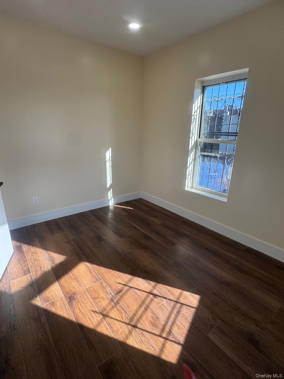 #8 photo, 9104 43rd Avenue, Elmhurst , NY 11373