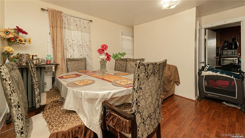 #4 photo, 90-32 207th Street, क्वीन्स गाँव Queens Village , NY 11428