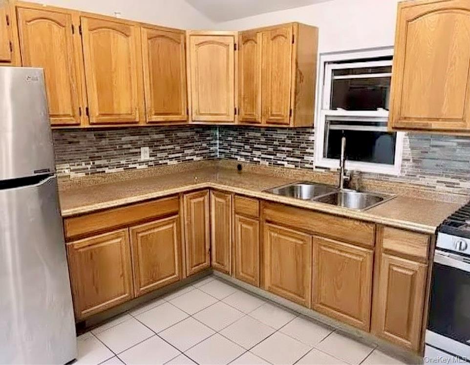 #9 photo, 10609 Remington Street, 皇后区 牙买加 Jamaica , NY 11435