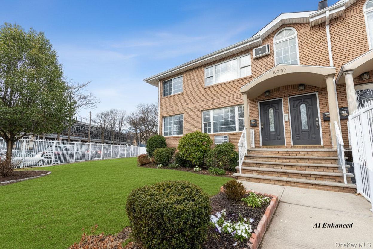 #2 photo, 10929 103rd Street, कुईंस Ozone Park , NY 11417