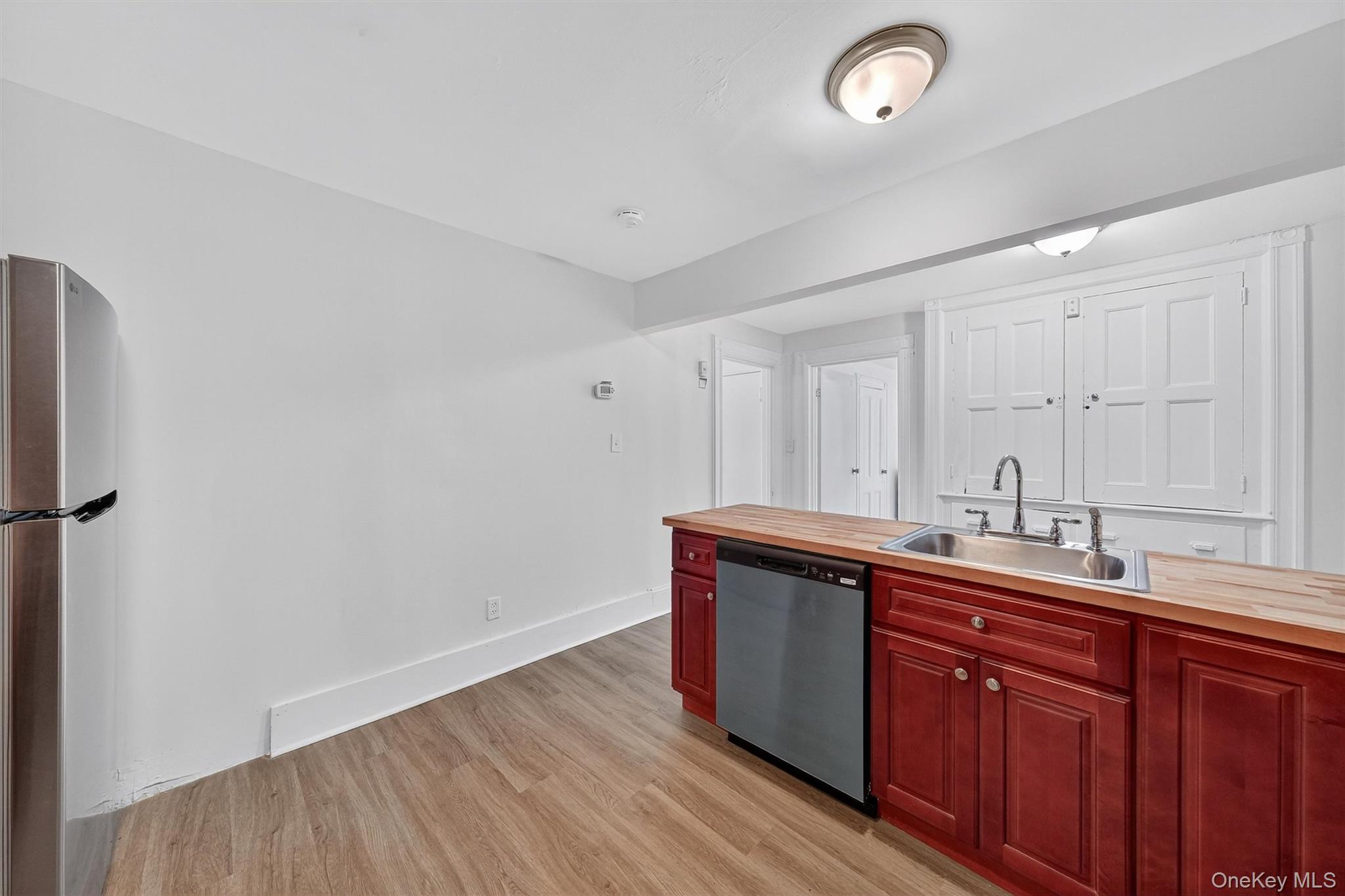 #20 photo, 34 Market Street, Ellenville , NY 12428