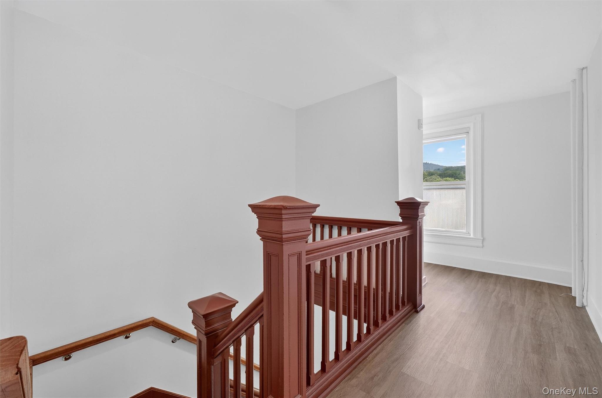 #7 photo, 34 Market Street, Ellenville , NY 12428