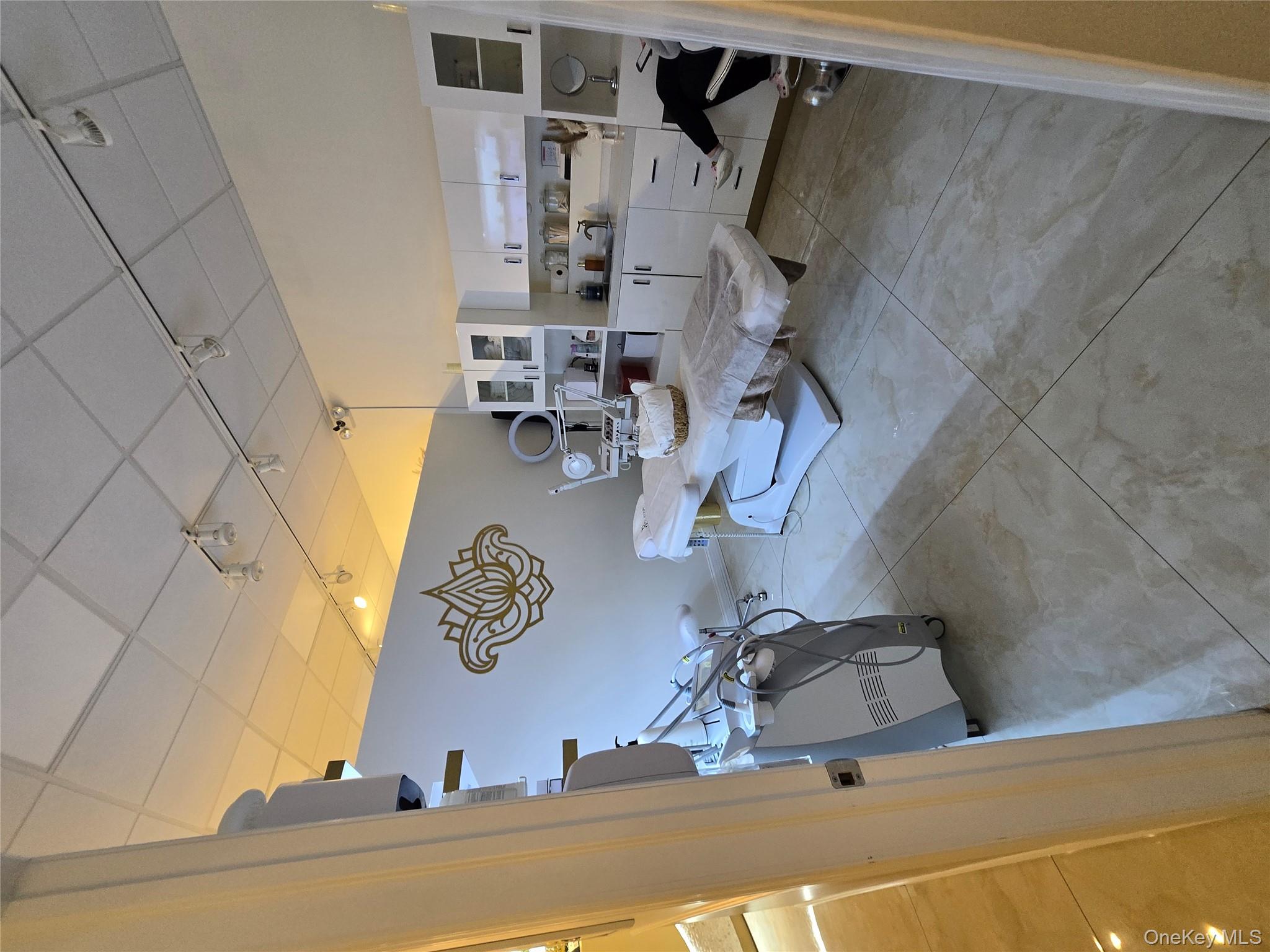 #3 photo, 200 Baychester Avenue, הברונקס Bronx , NY 10475