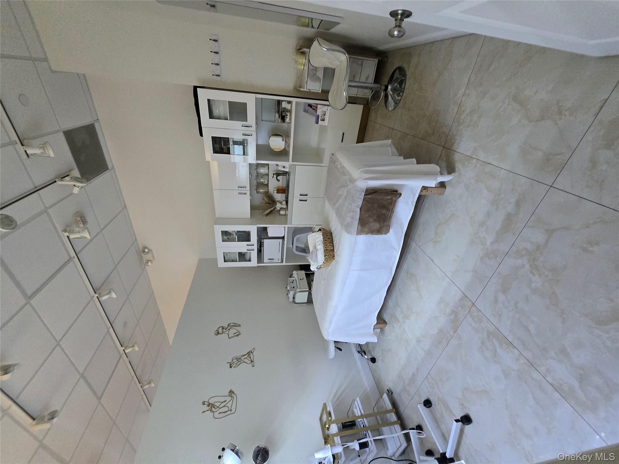 #5 photo, 200 Baychester Avenue, הברונקס Bronx , NY 10475