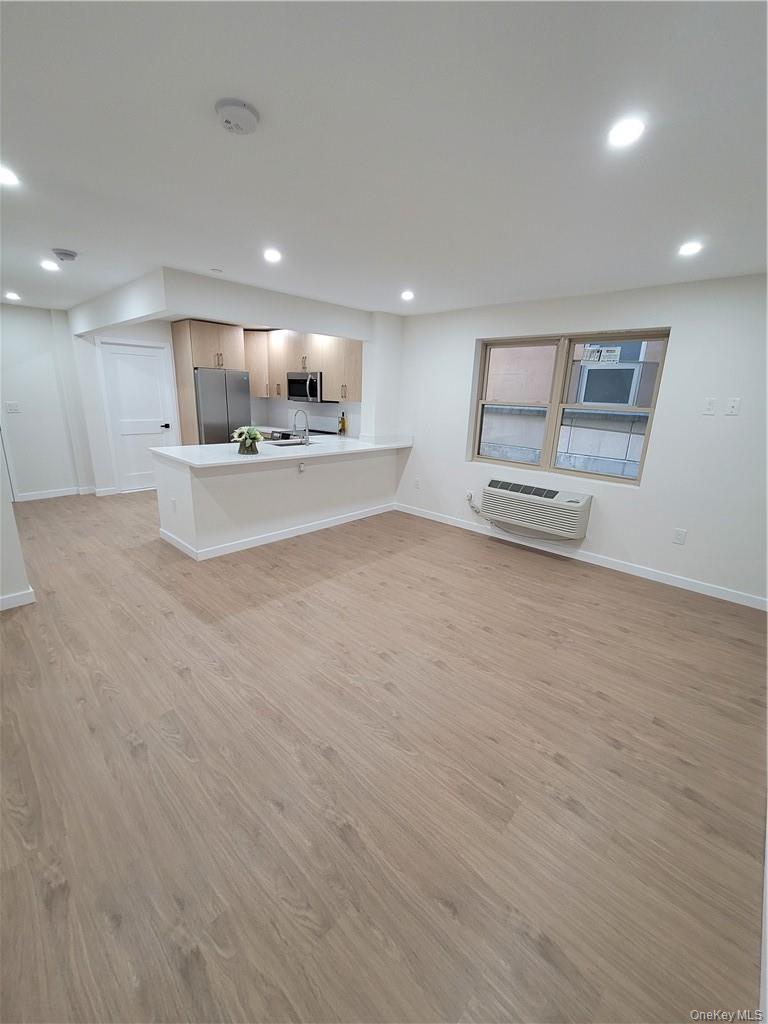 #11 photo, 348 Main Street, New Rochelle , NY 10801