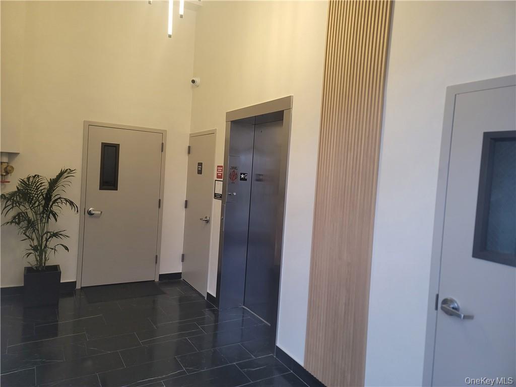 #8 photo, 348 Main Street, New Rochelle , NY 10801