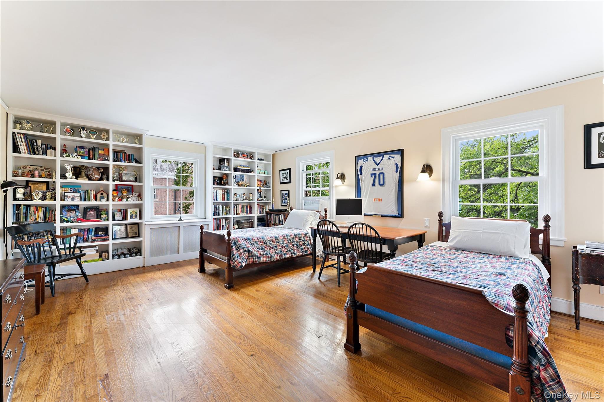 #13 photo, 41 Garden Avenue, ब्रोंक्स Bronxville , NY 10708