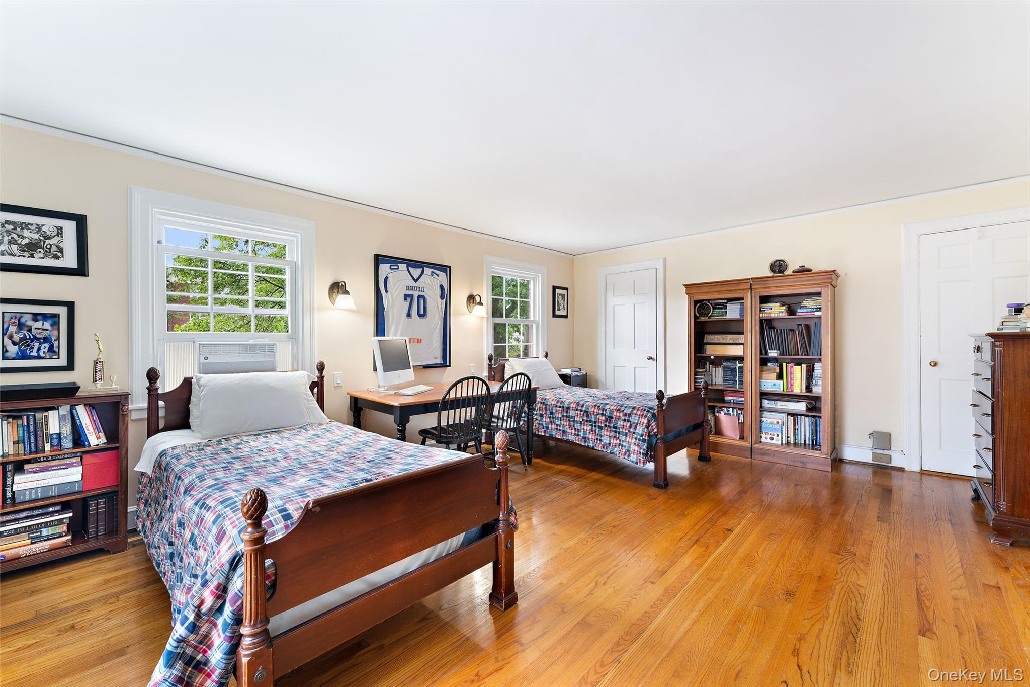 #14 photo, 41 Garden Avenue, ब्रोंक्स Bronxville , NY 10708