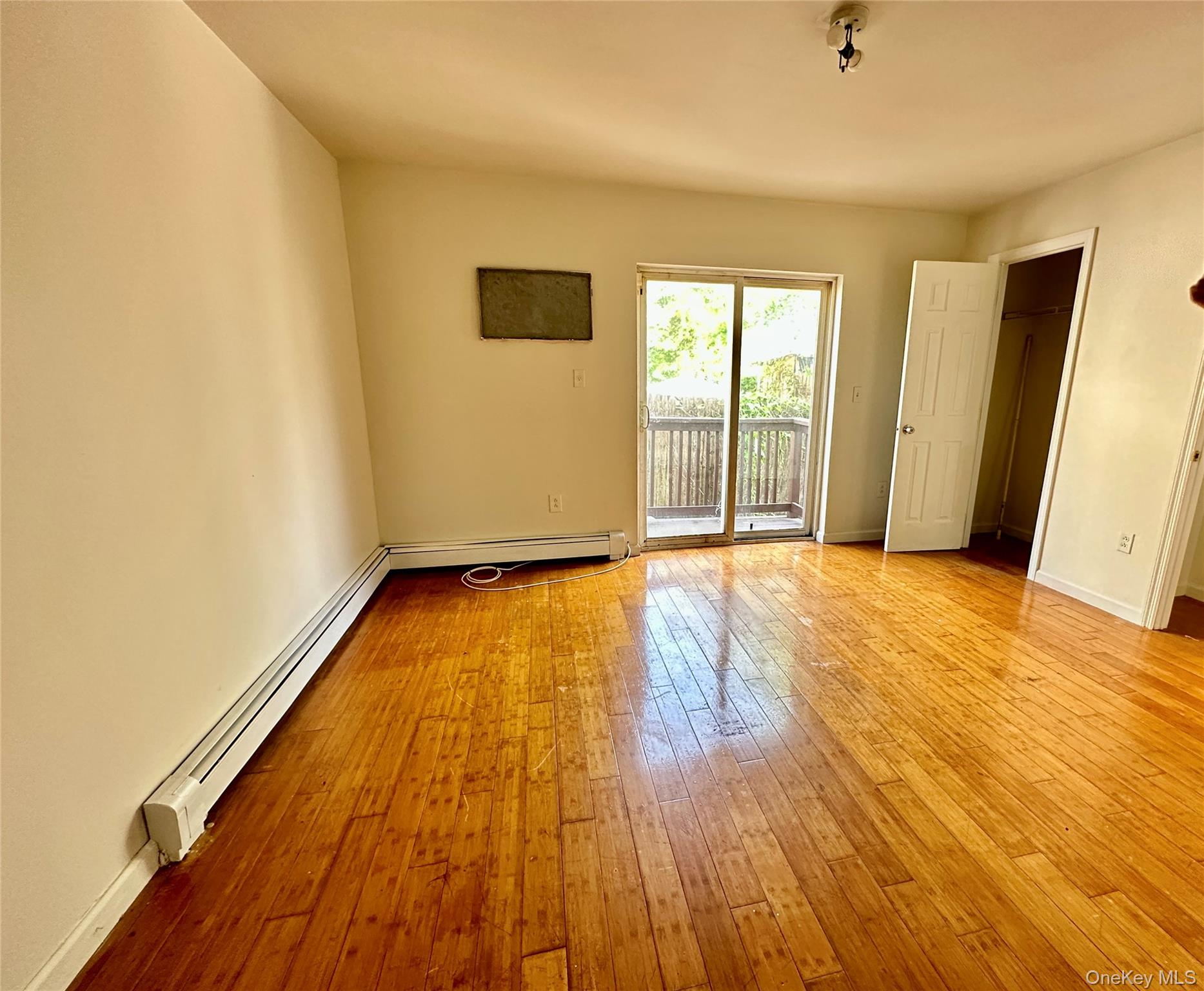 #8 photo, 1907 Arnow Avenue, Бронкс ‖ Bronx , NY 10469