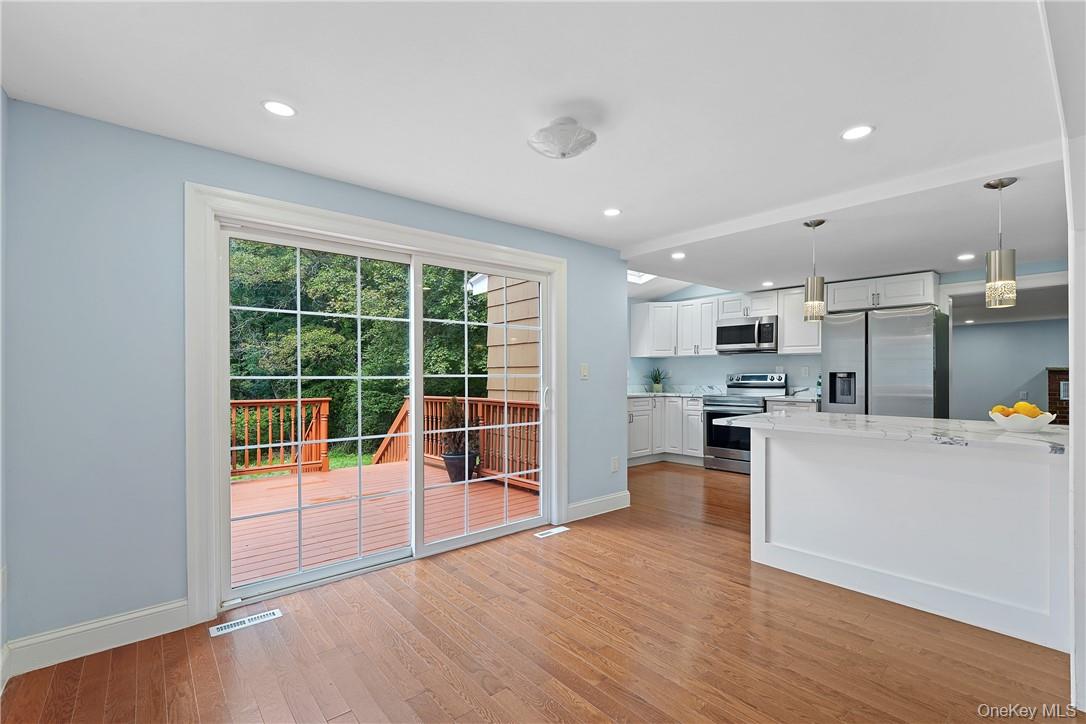 #5 photo, 58 Whippoorwill Road, Armonk , NY 10504