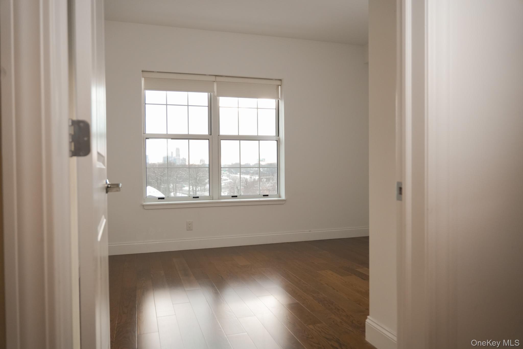 #13 photo, 10 Byron Place, Larchmont , NY 10538