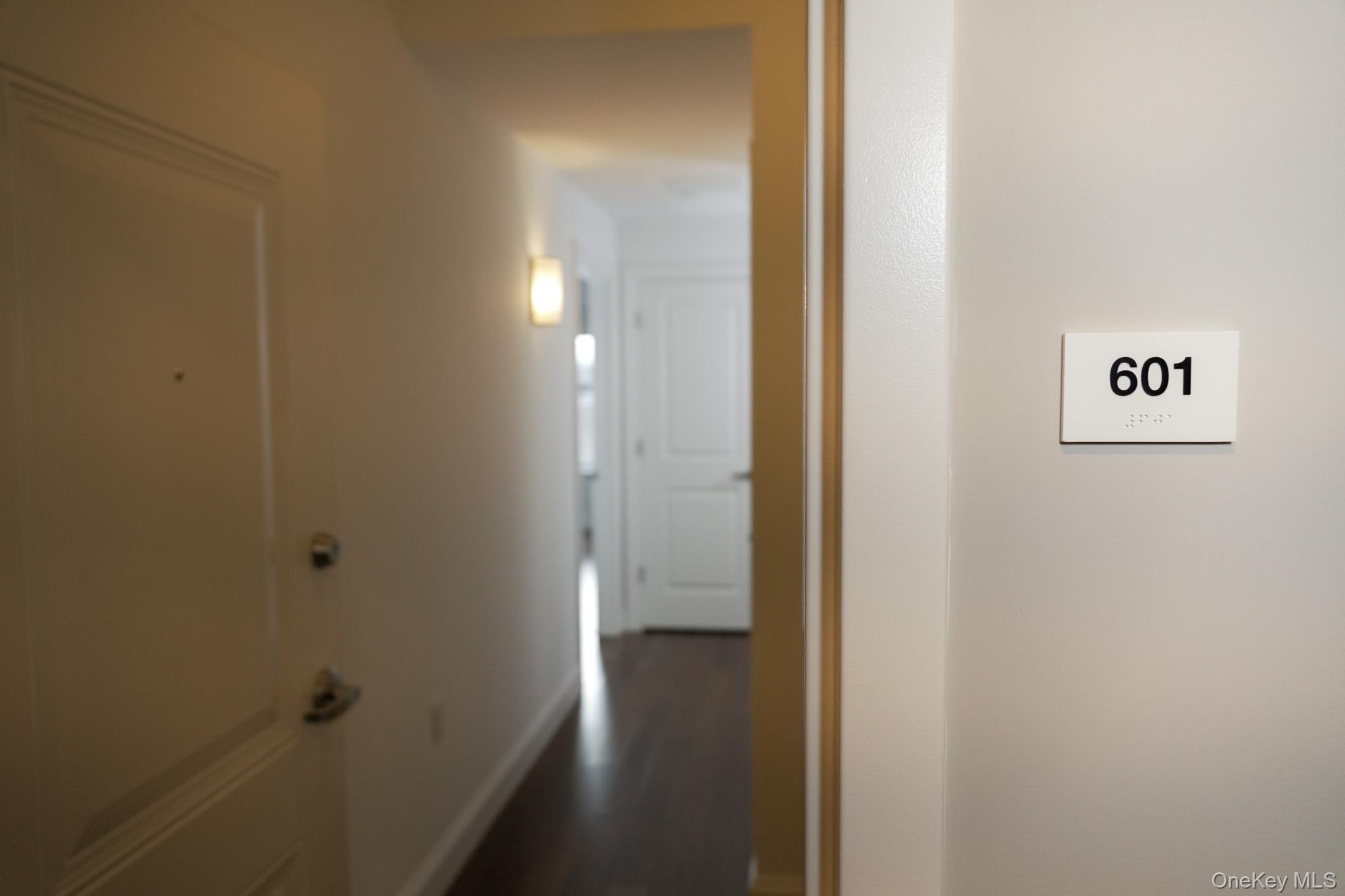 #2 photo, 10 Byron Place, Larchmont , NY 10538