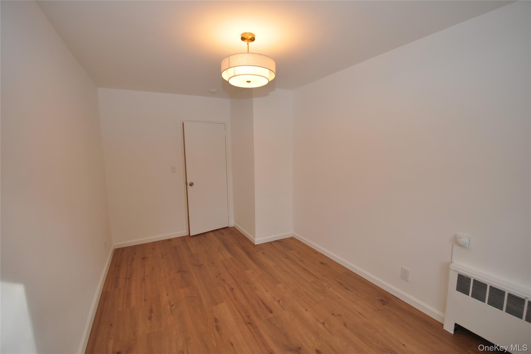 #11 photo, 329 Palmer Terrace, Mamaroneck , NY 10543