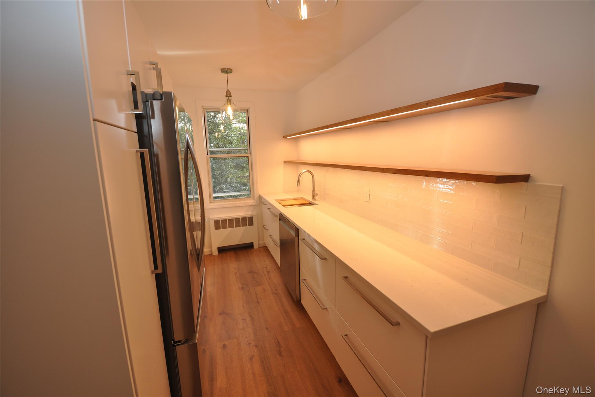 #16 photo, 329 Palmer Terrace, Mamaroneck , NY 10543