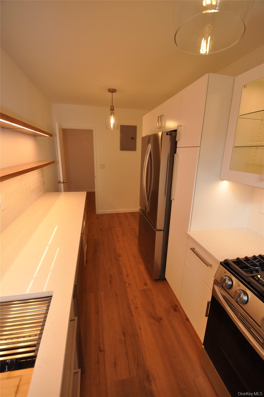 #18 photo, 329 Palmer Terrace, Mamaroneck , NY 10543