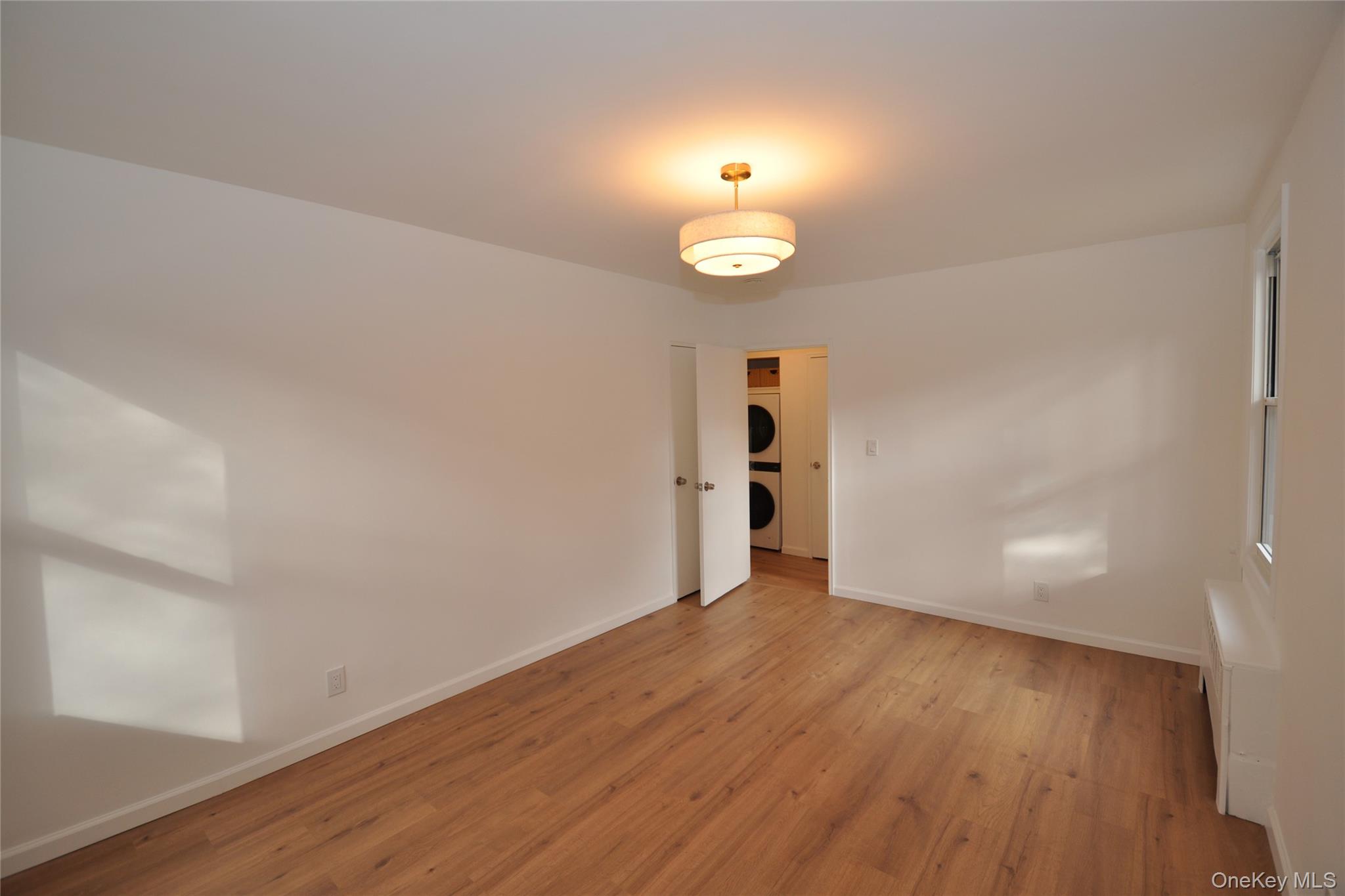 #7 photo, 329 Palmer Terrace, Mamaroneck , NY 10543