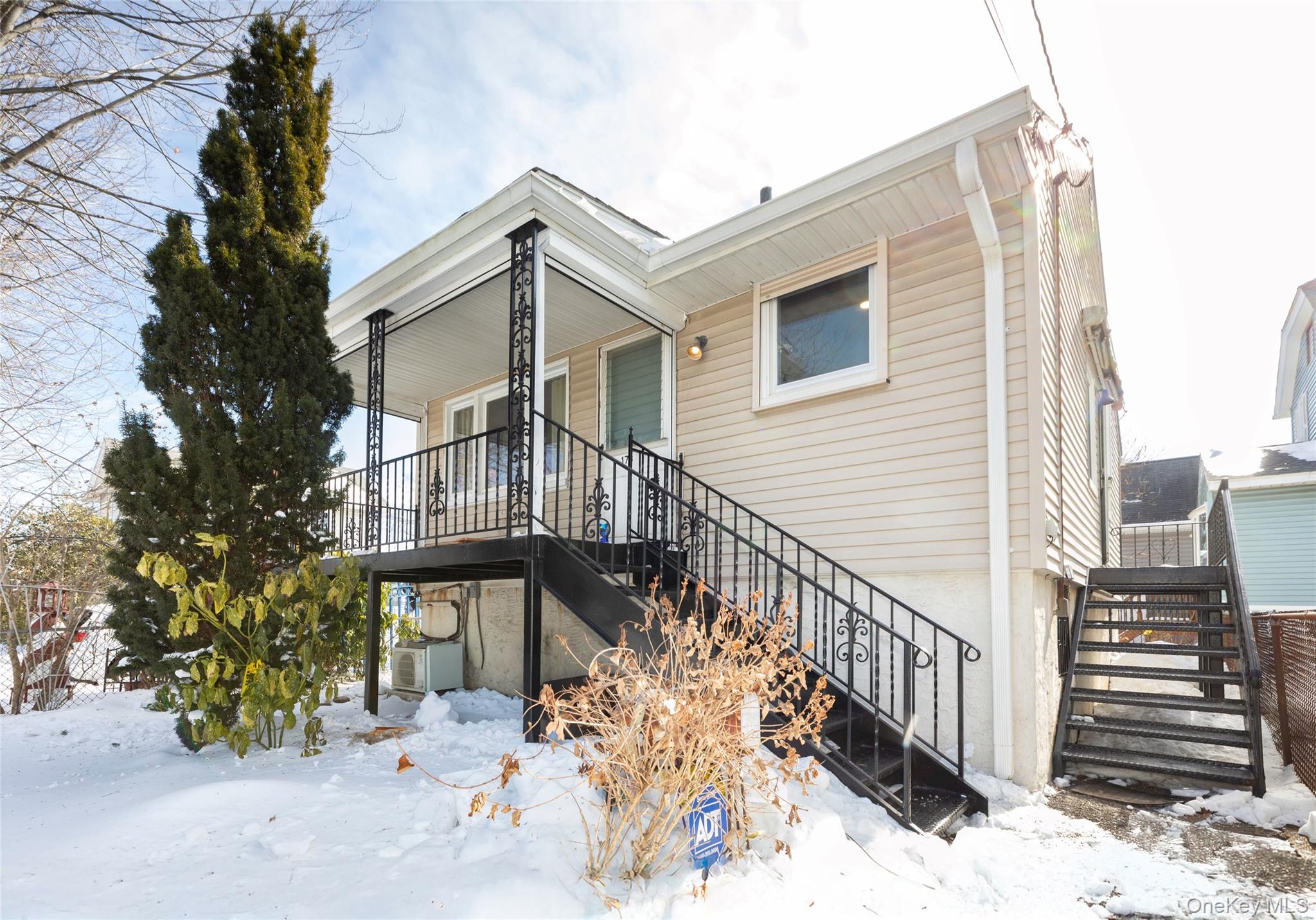 #12 photo, 178 Beach Street, ब्रोंक्स Bronx , NY 10464