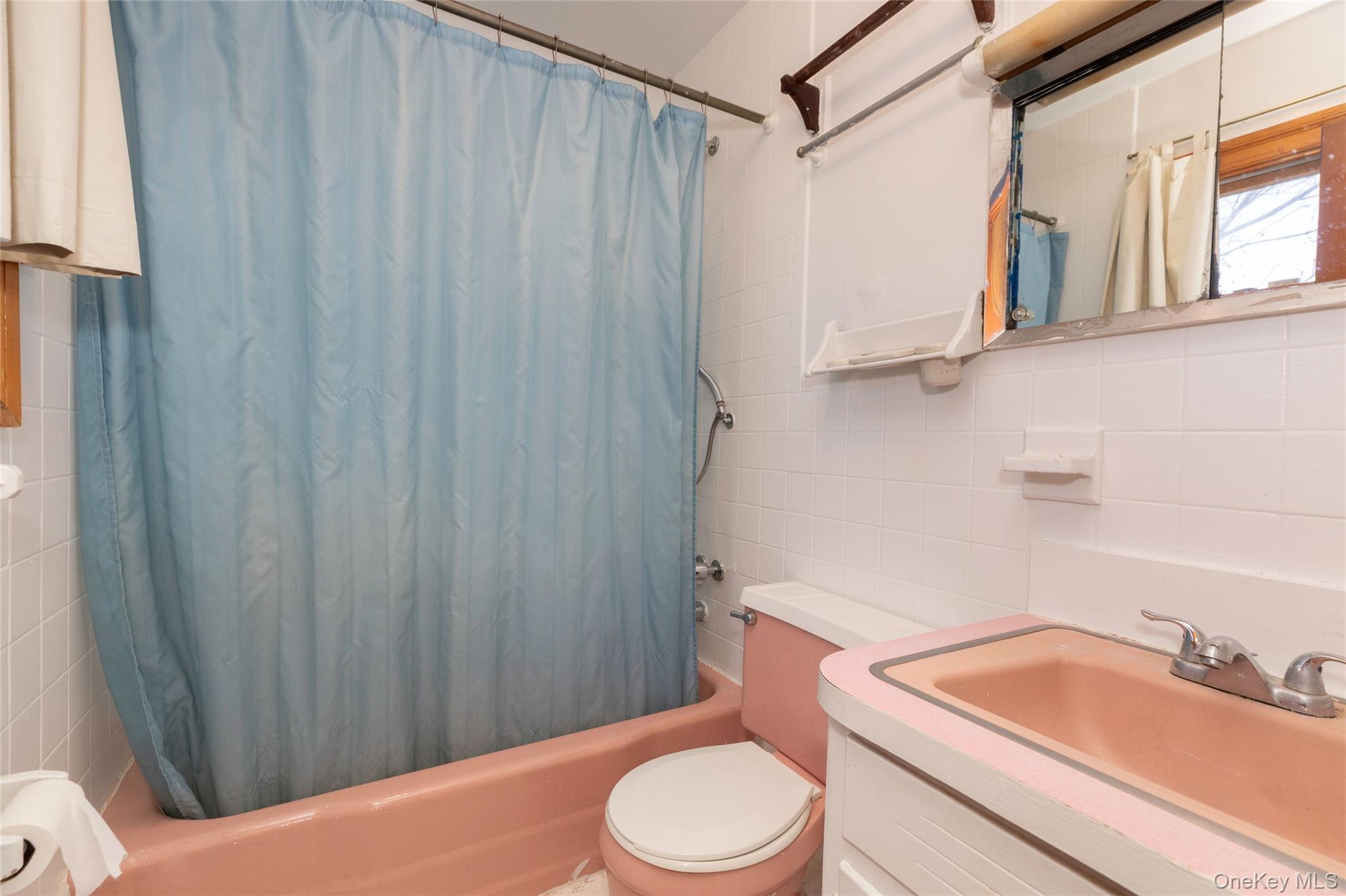 #4 photo, 178 Beach Street, ब्रोंक्स Bronx , NY 10464