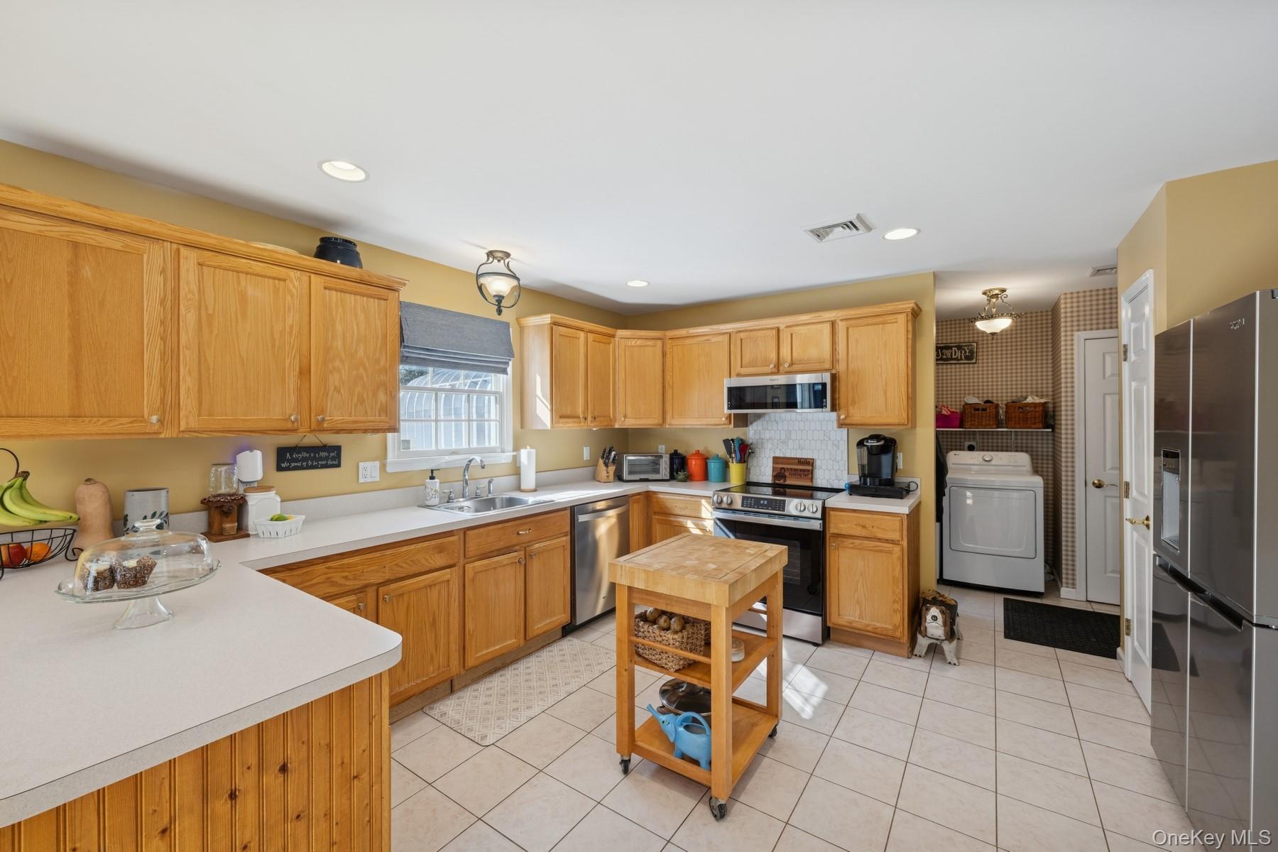 #7 photo, 77 Fairway Drive, Wading River , NY 11792