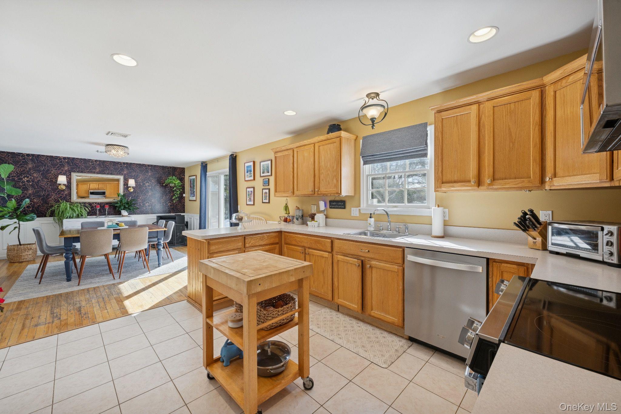 #8 photo, 77 Fairway Drive, Wading River , NY 11792