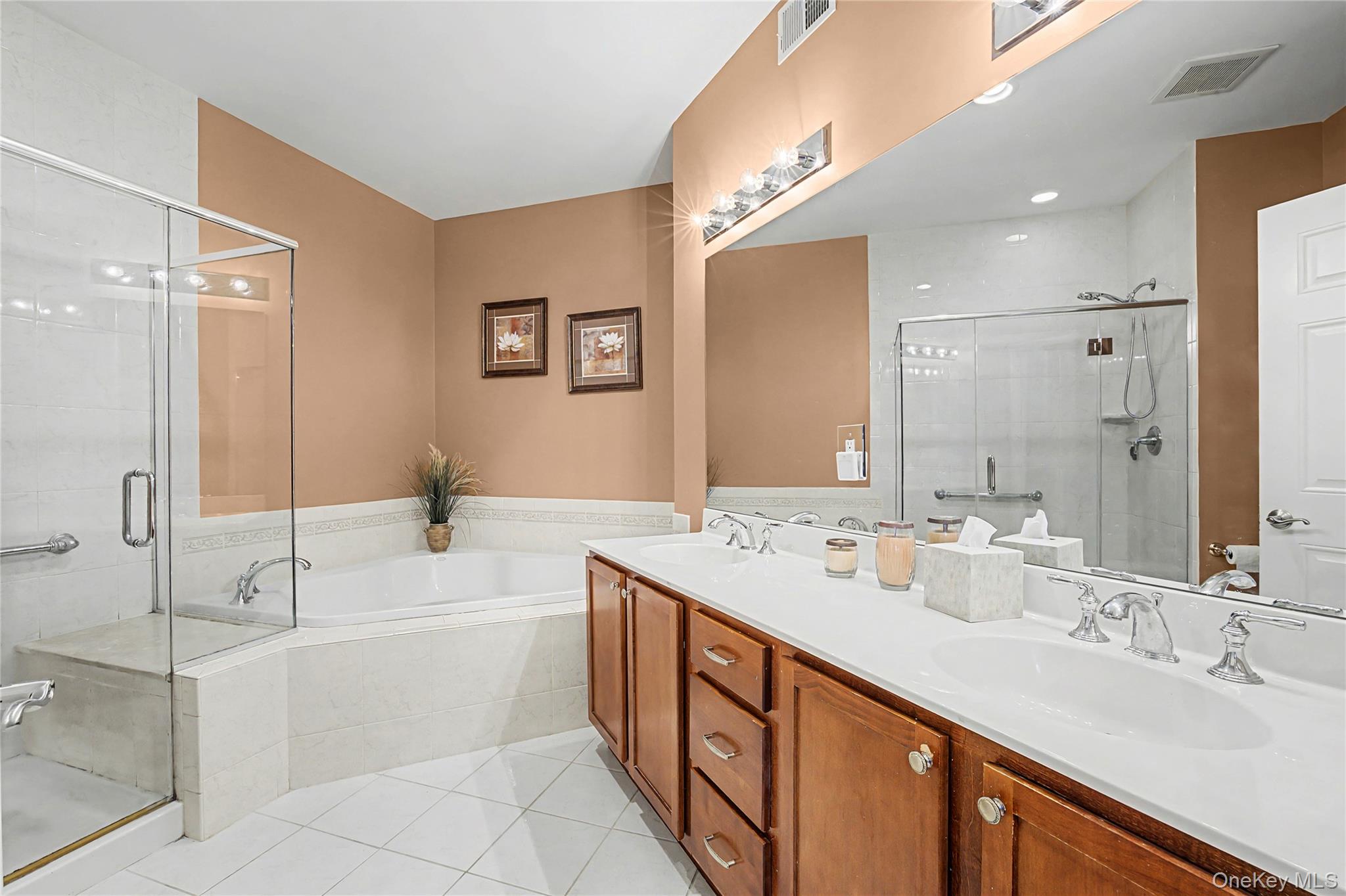 #16 photo, 17 Sonata Court, Lake Grove , NY 11755