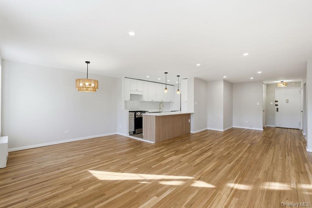 #4 photo, 86-11 151st Avenue, Howard Beach , NY 11414