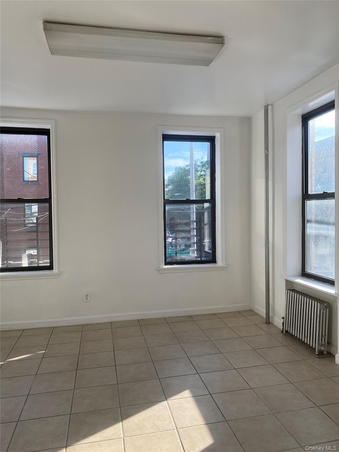 #13 photo, 297 Saint Nicholas Avenue, 皇后区 瑞吉屋 Ridgewood , NY 11385