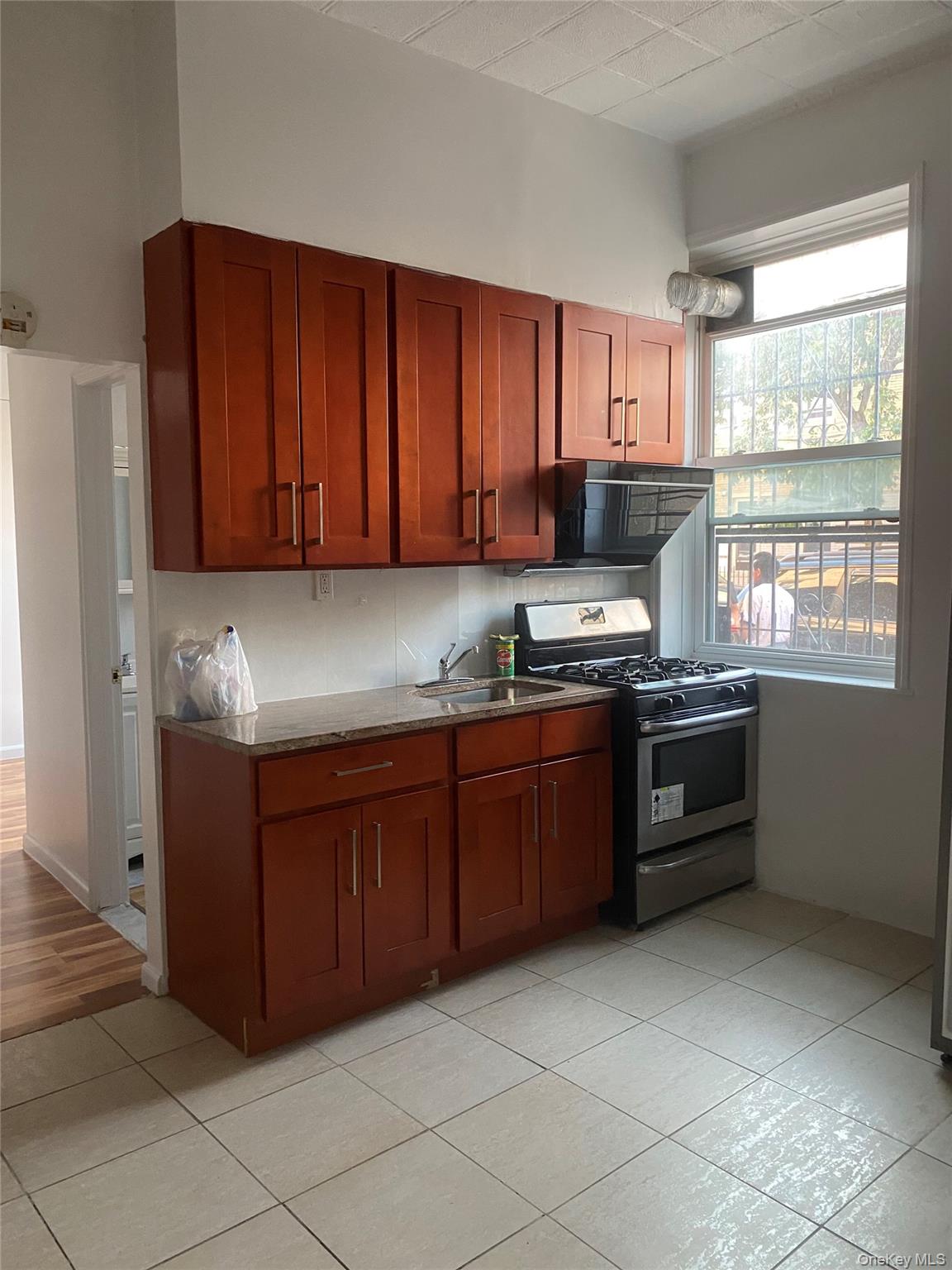 #4 photo, 297 Saint Nicholas Avenue, 皇后区 瑞吉屋 Ridgewood , NY 11385