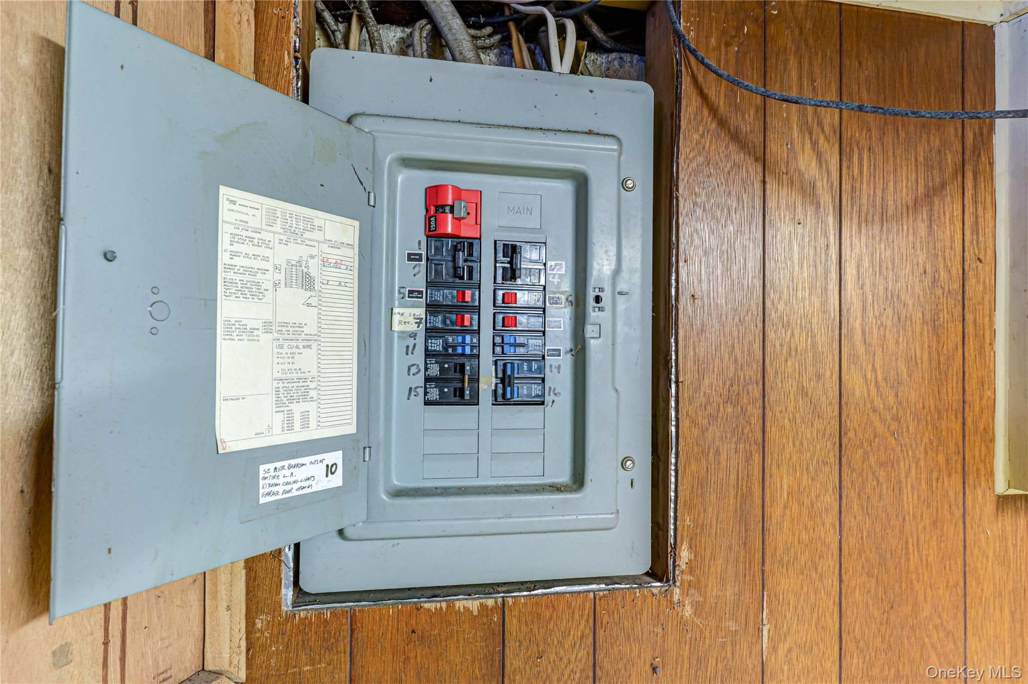 #19 photo, 67 Edgewood Road, West Islip , NY 11795